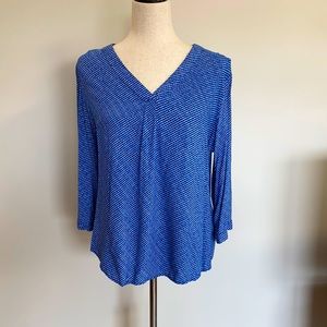 Cynthia Rowley Silky blue patterned top